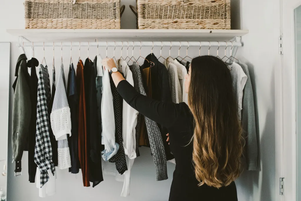 How to Declutter Your Current Closet