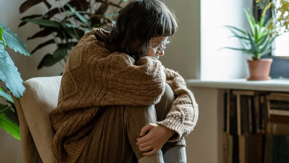 Understanding the Emotional Impact of Breaking Up Alone