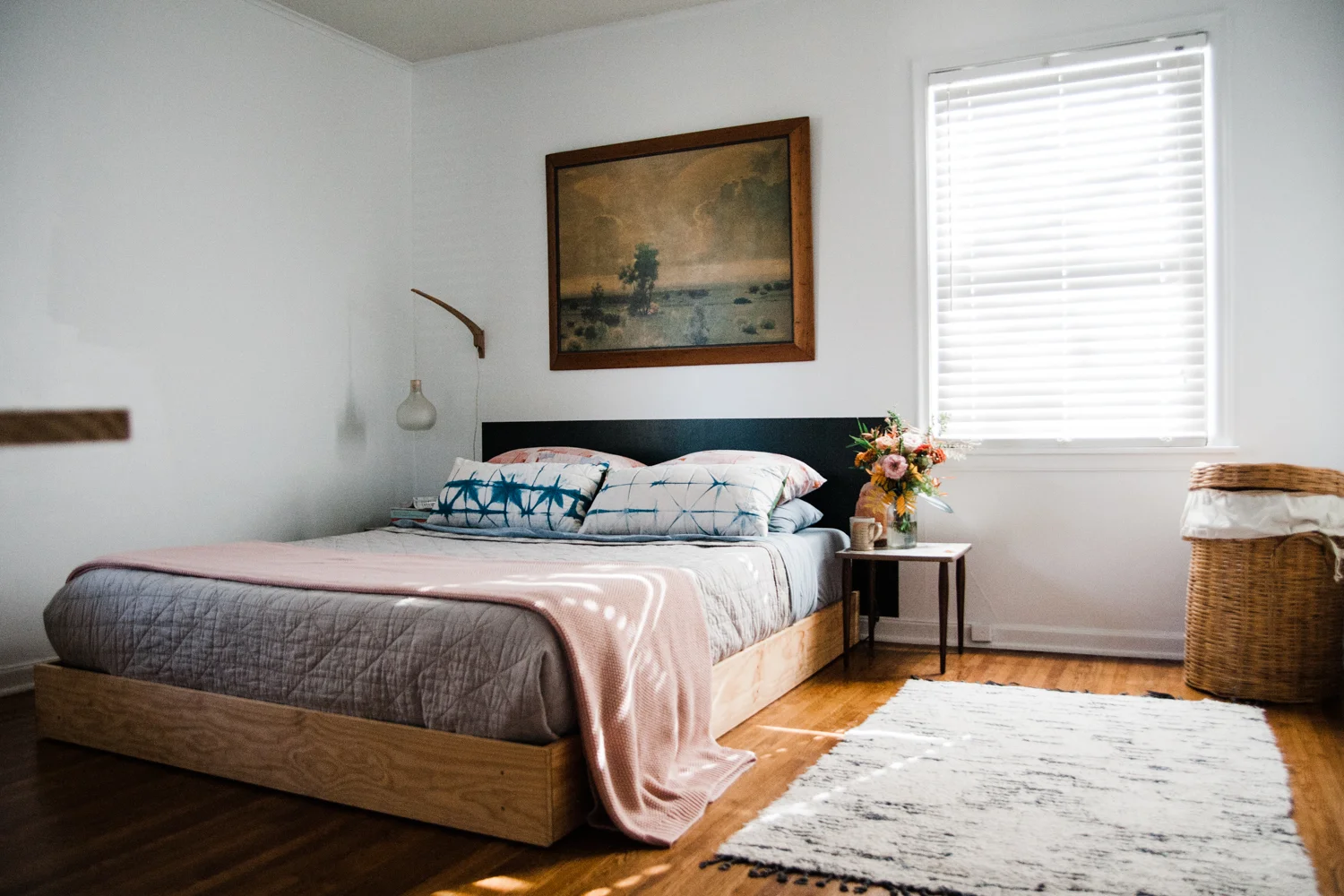 What Are Common Mistakes to Avoid When Designing a Minimalist Bedroom?