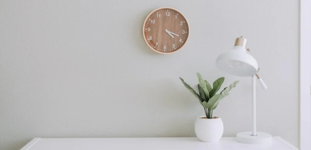 What Is Minimalism: A Complete Guide to Living With Less and Finding More 1 What Is Minimalism: A Complete Guide to Living With Less and Finding More